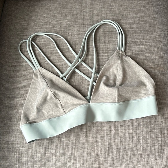 PINK Victoria’s Secret strappy triangle bralette, size M - Picture 1 of 5